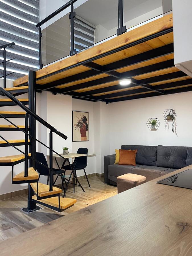 D&E Apartaments ティラナ エクステリア 写真
